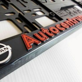 Referencje ramki do tablic rejestracyjne - Nissan