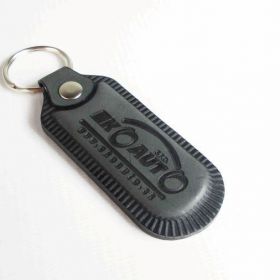 Breloki skrzane i gumowe z logo - referencje - Eko Auto