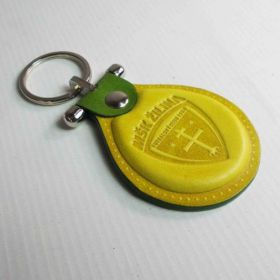 Breloki skrzane i gumowe z logo - referencje - MK ilina